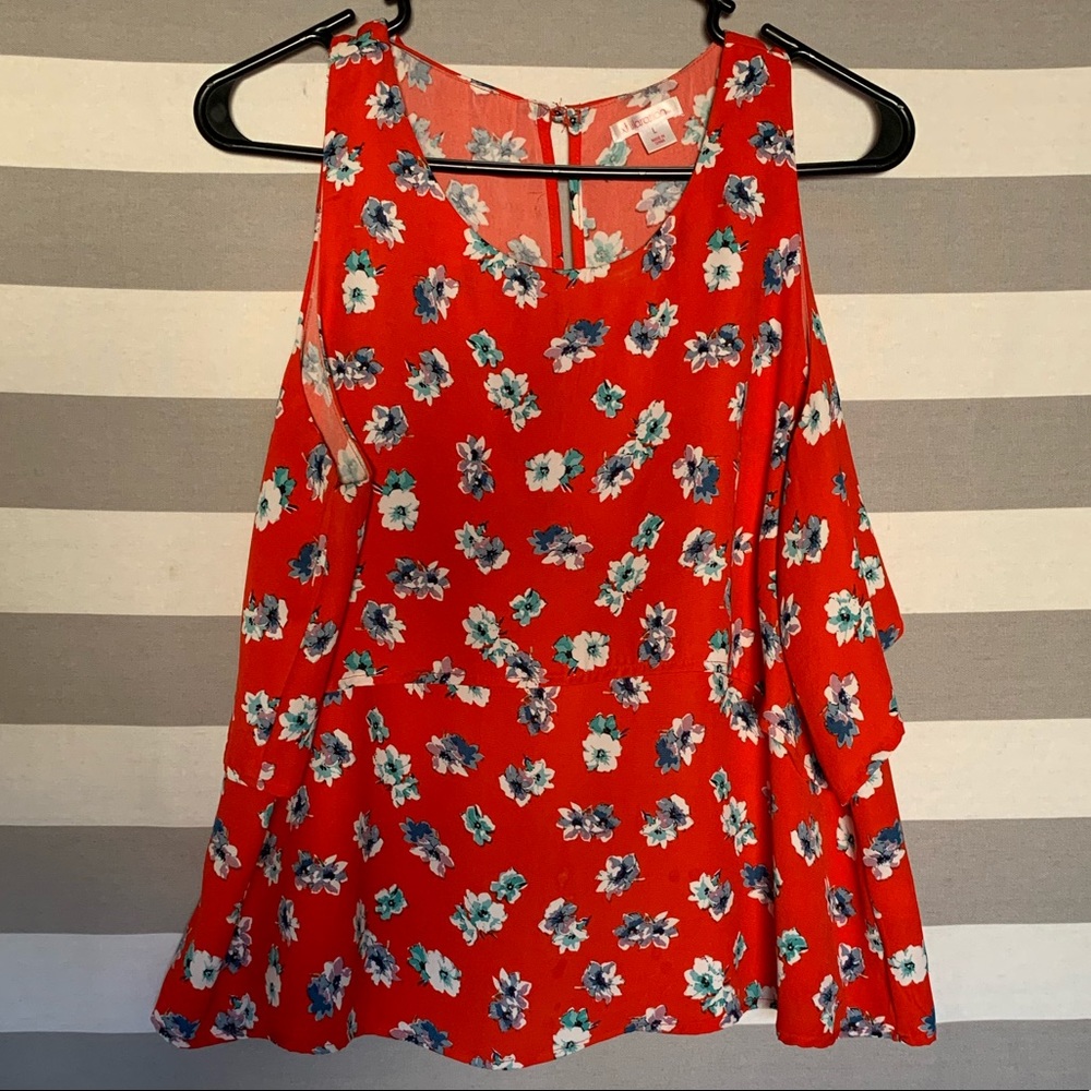 Sleeveless Floral Xhilaration Blouse
